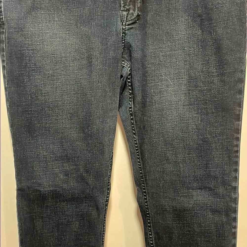 Indigo Blue Straight-Leg Jeans with Full-Length Design